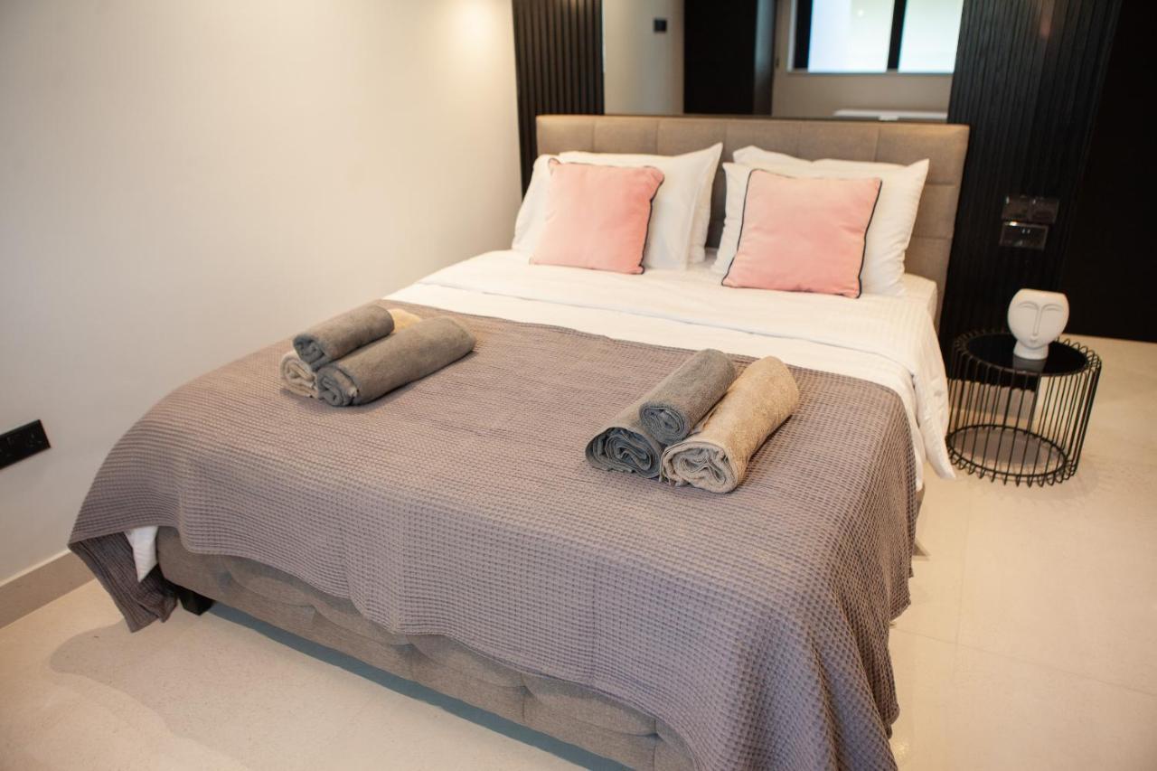 Raam Luxury Suites Larnaca Exterior photo