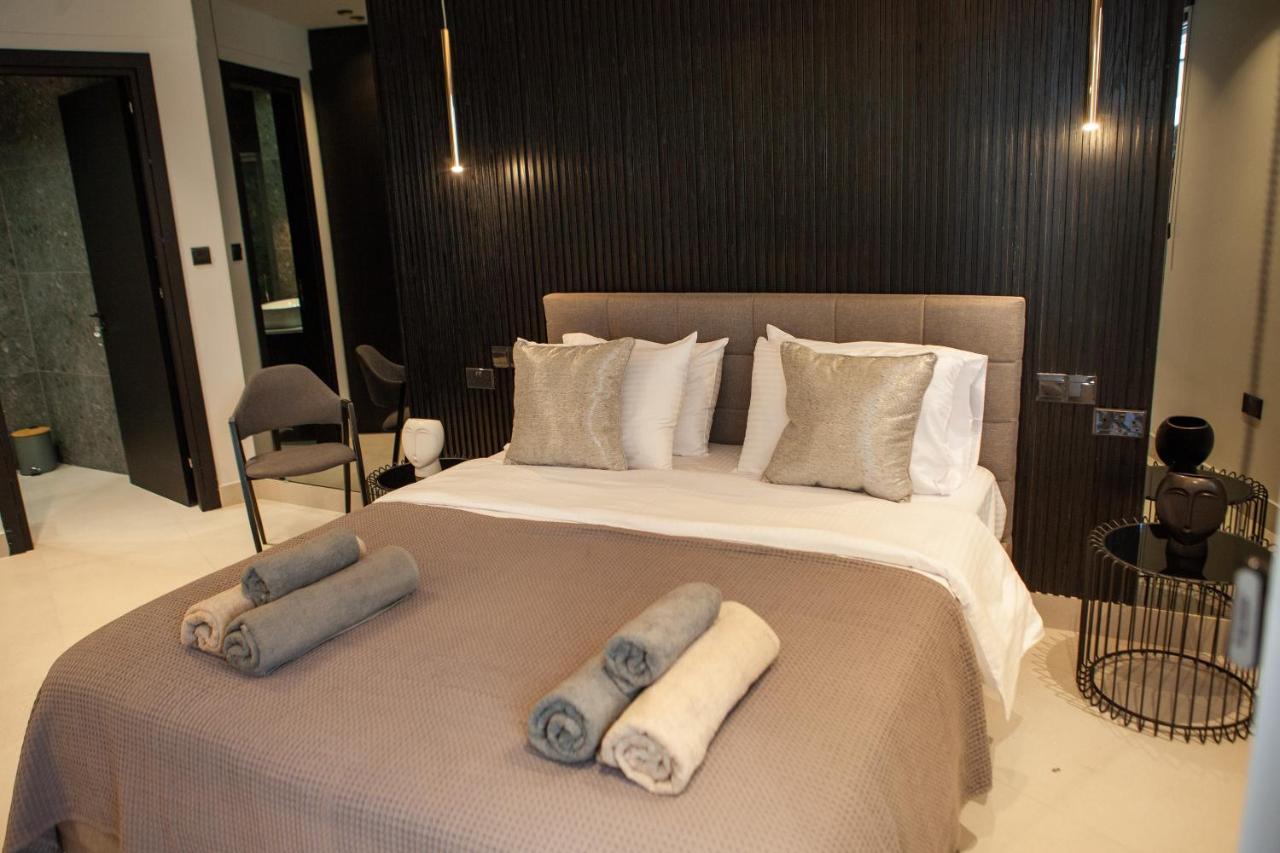 Raam Luxury Suites Larnaca Exterior photo