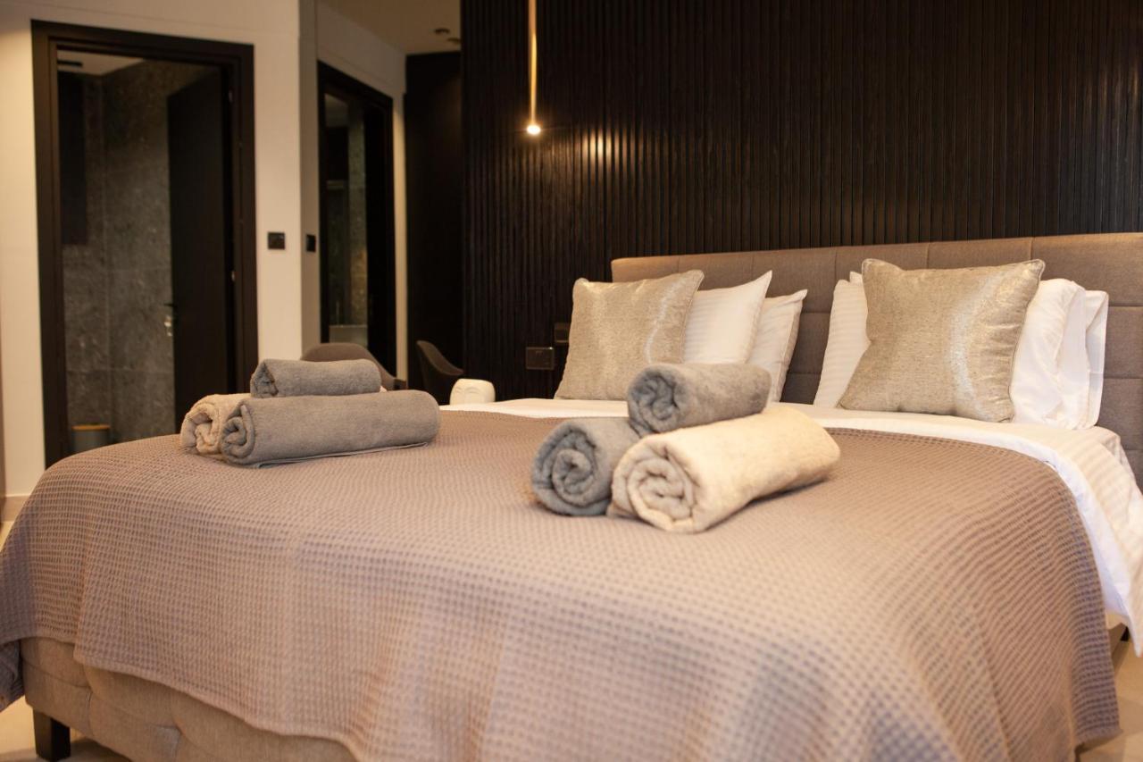 Raam Luxury Suites Larnaca Exterior photo