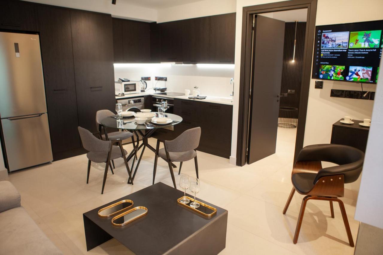 Raam Luxury Suites Larnaca Exterior photo