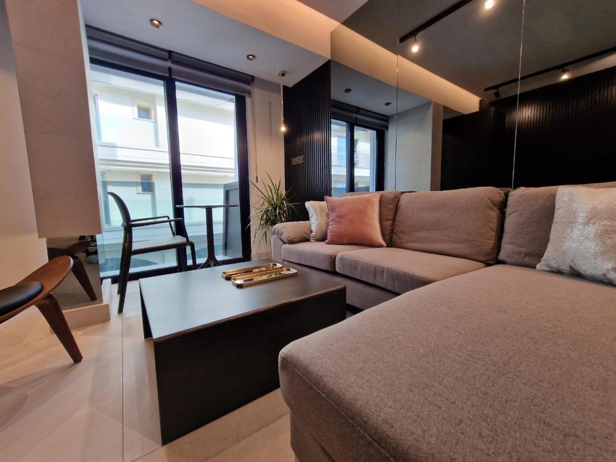 Raam Luxury Suites Larnaca Exterior photo