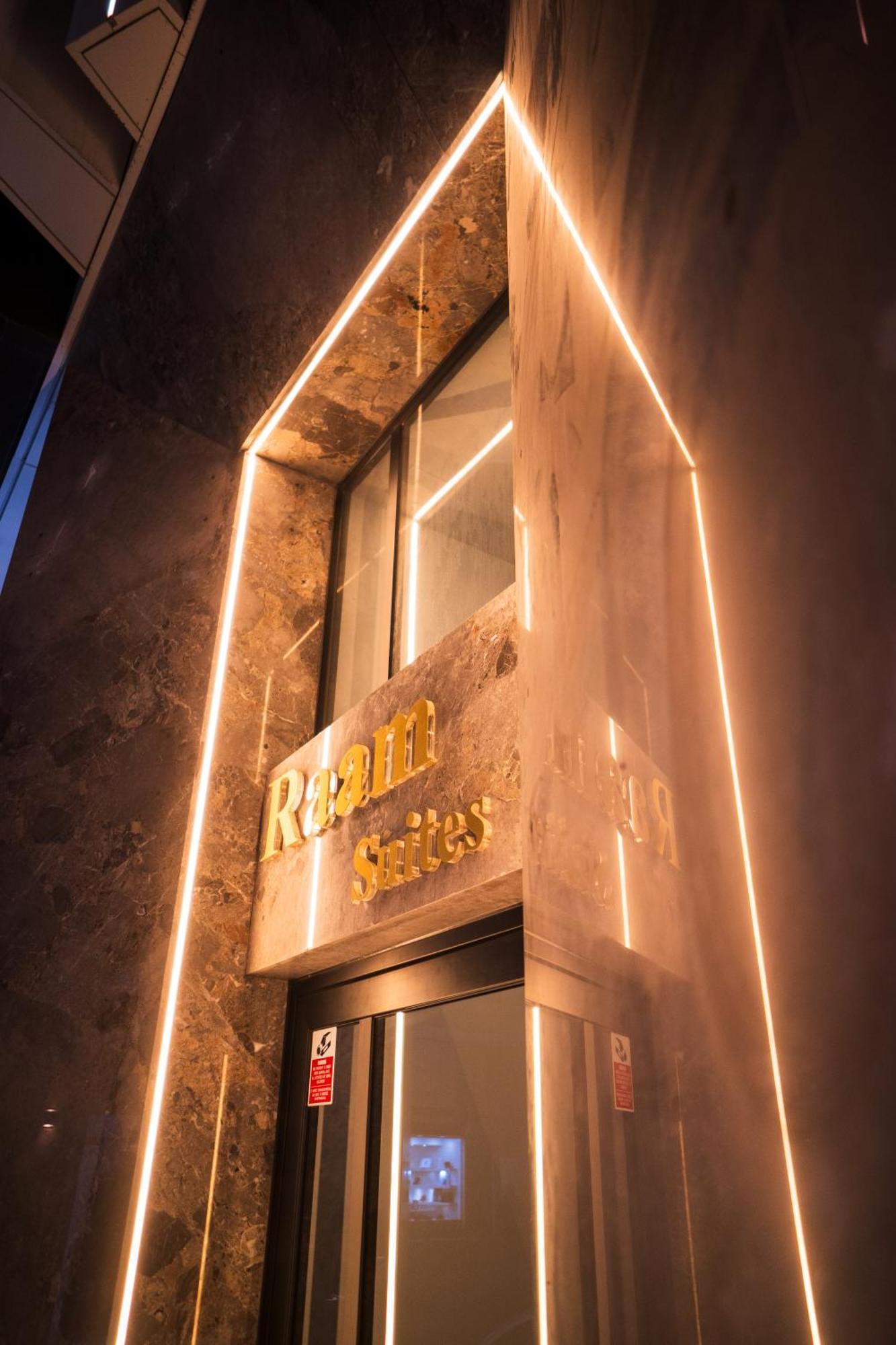 Raam Luxury Suites Larnaca Exterior photo